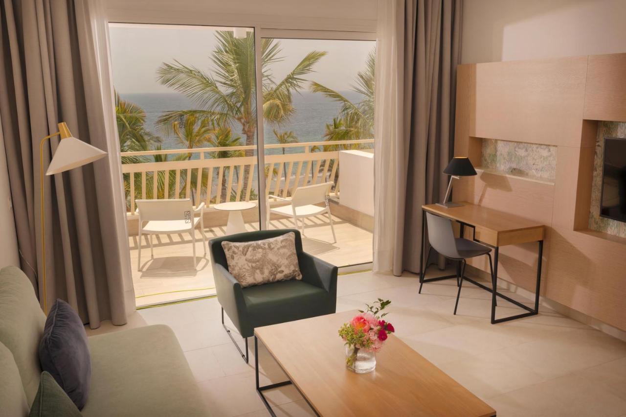 Plus Fariones Suite Hotel foto 4