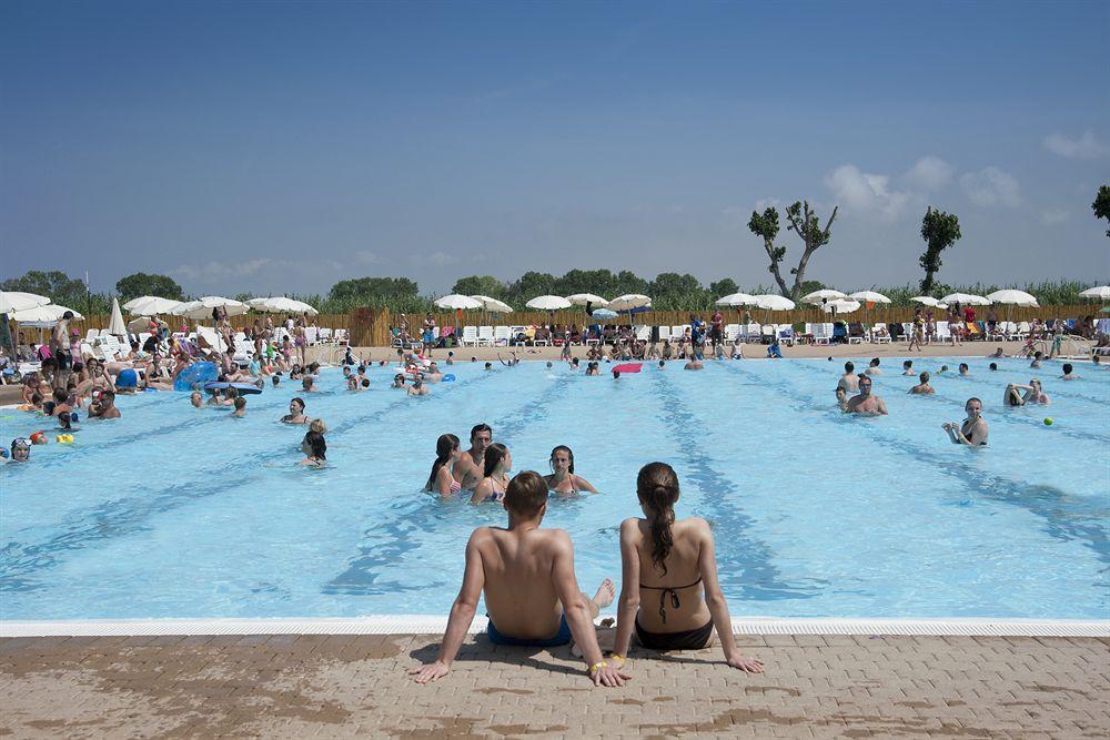 hu Park Albatros village foto 2