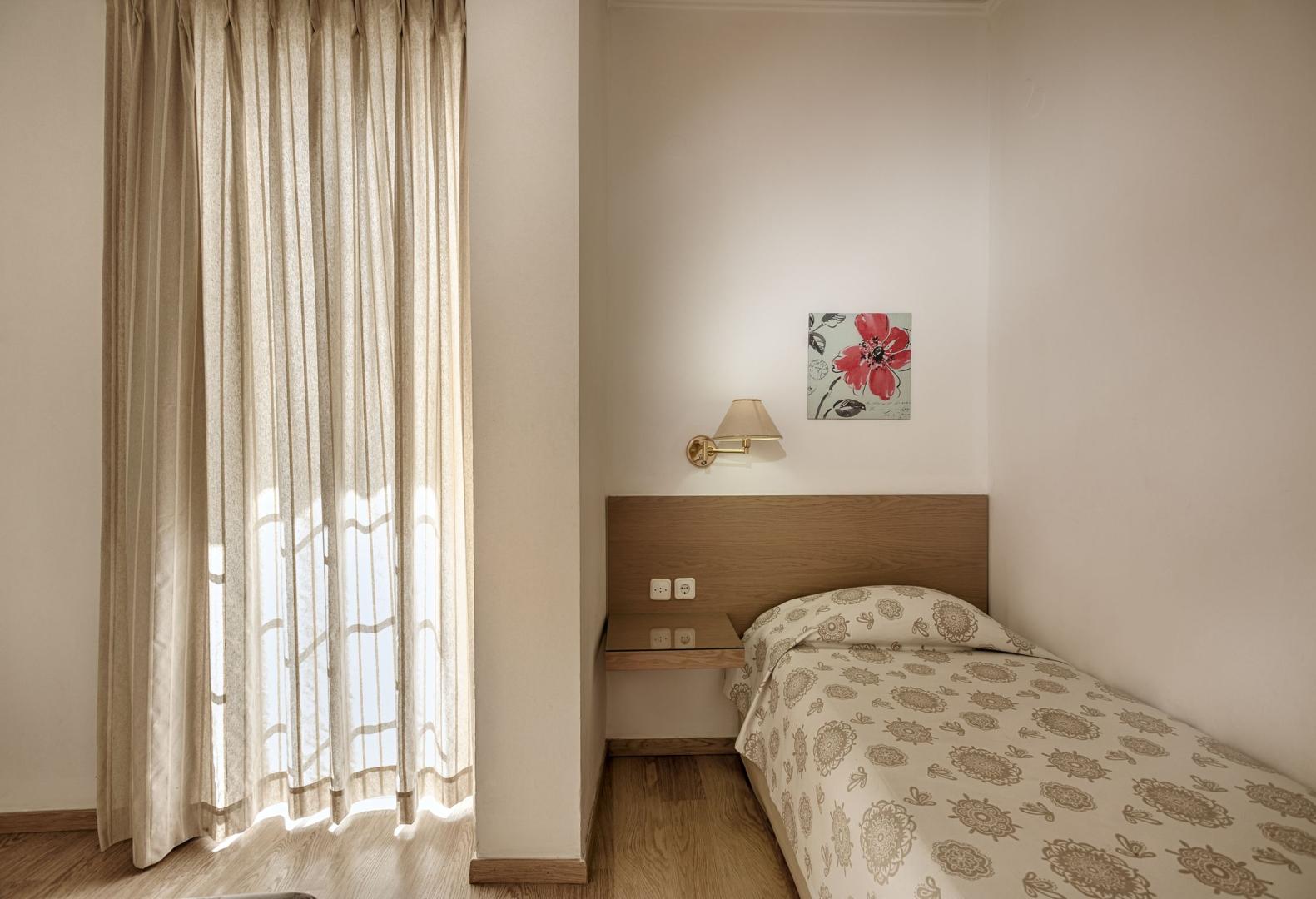 Kamer met tweepersoonsbed — Elina Hotel Apartments