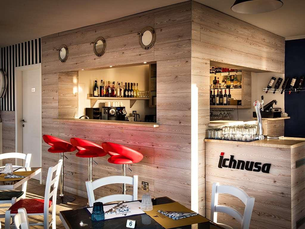Bar met drankenselectie — Grand Hotel Resort Ma&Ma