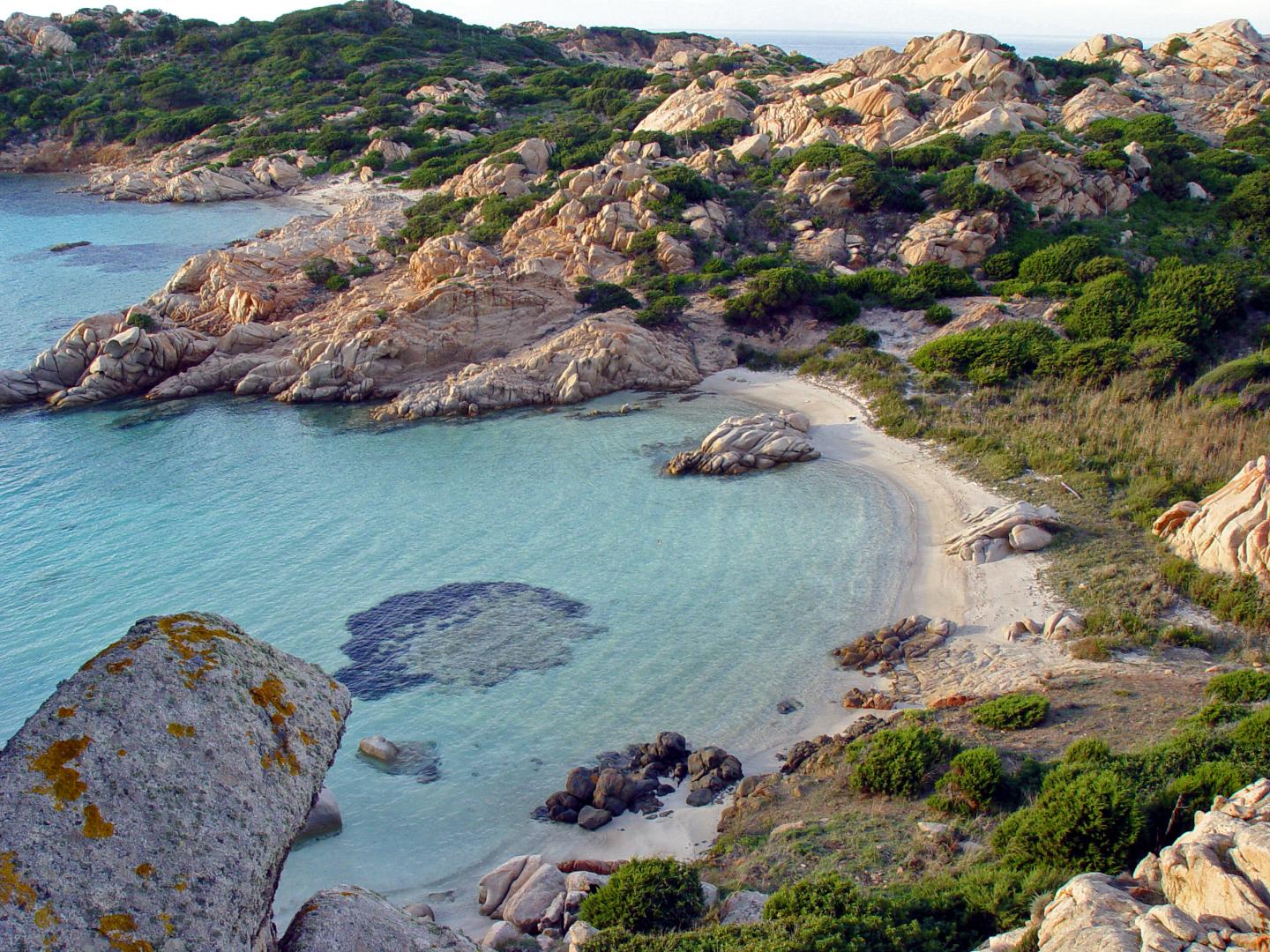 Wit zandstrand met turquoise water — Grand Hotel Resort Ma&Ma