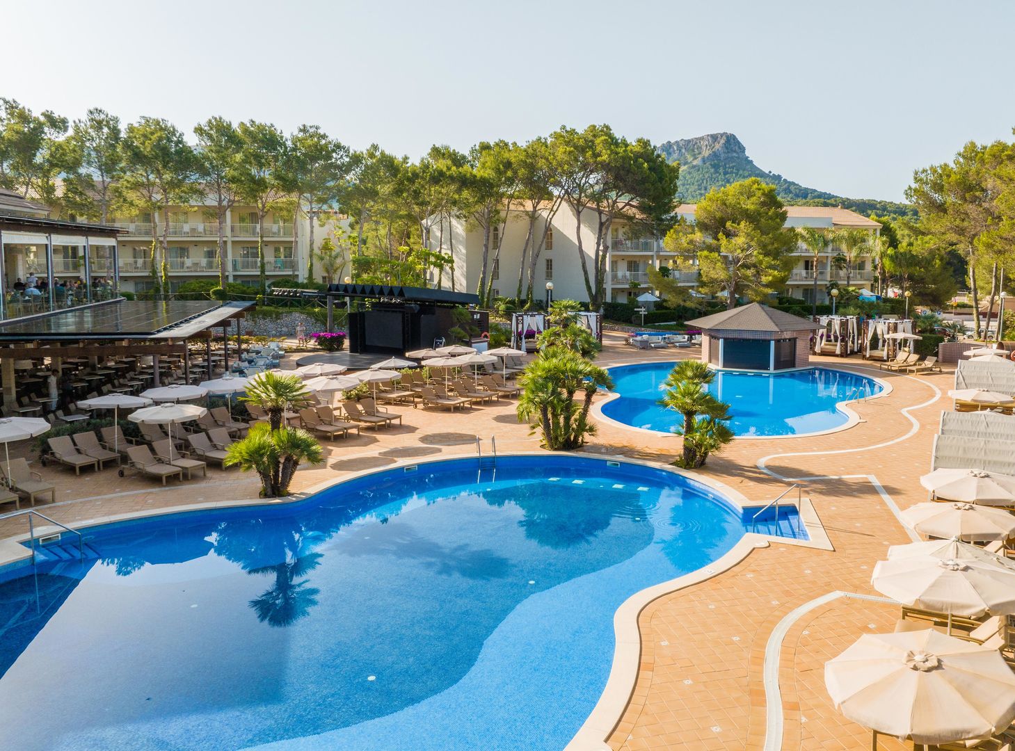 VIVA Cala Mesquida Suites & Spa Adults only 16+ image 2
