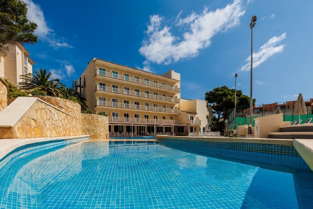 Club Hotel Cala Ratjada image 0
