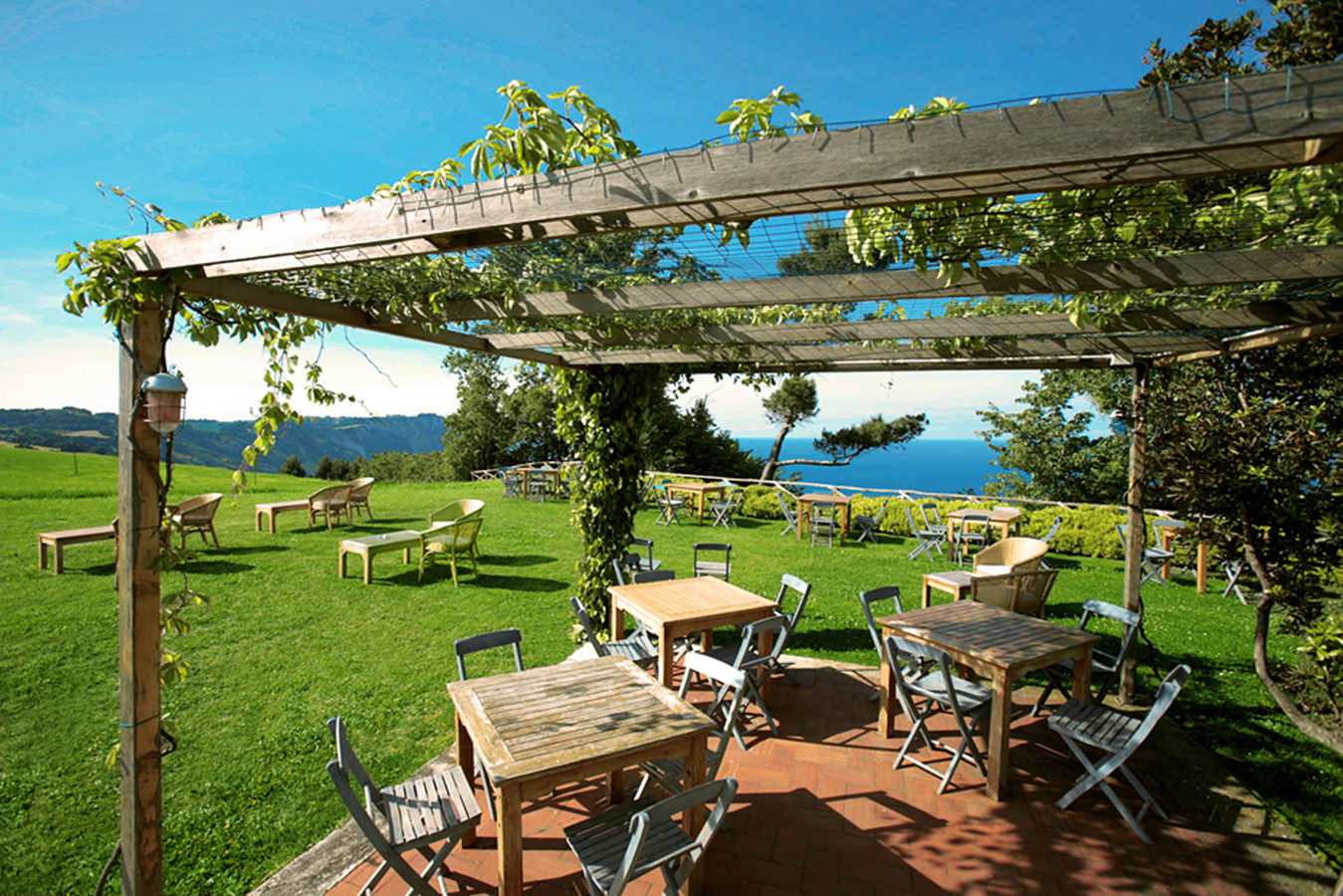 Hotel Emilia image 3