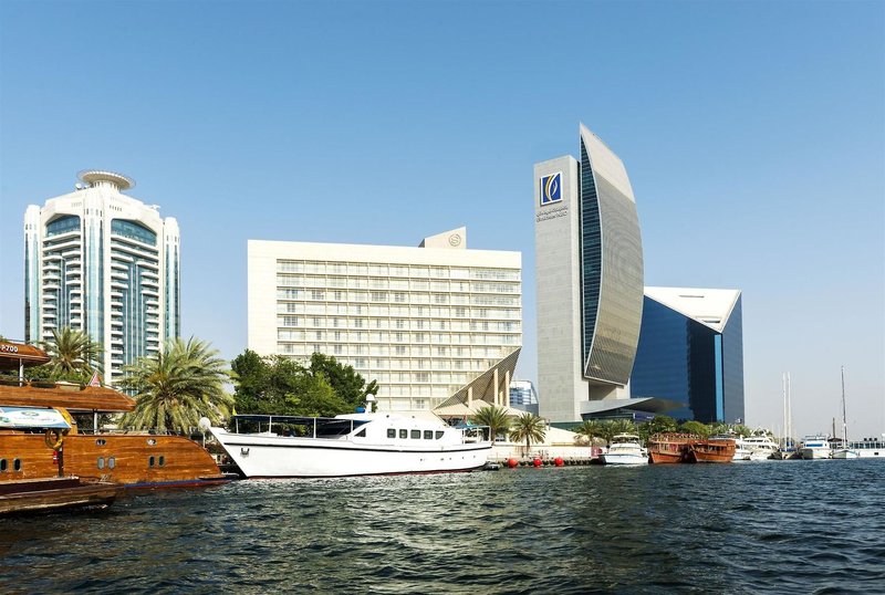Sheraton Dubai Creek Hotel & Towers image 3