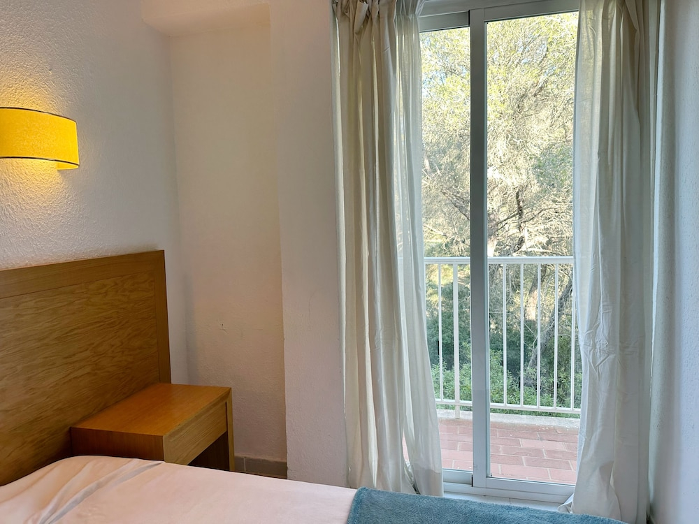 Suite met zithoek — Hotel Selva Arenal