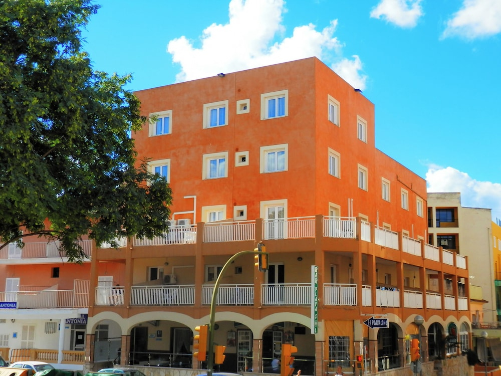 Main image
