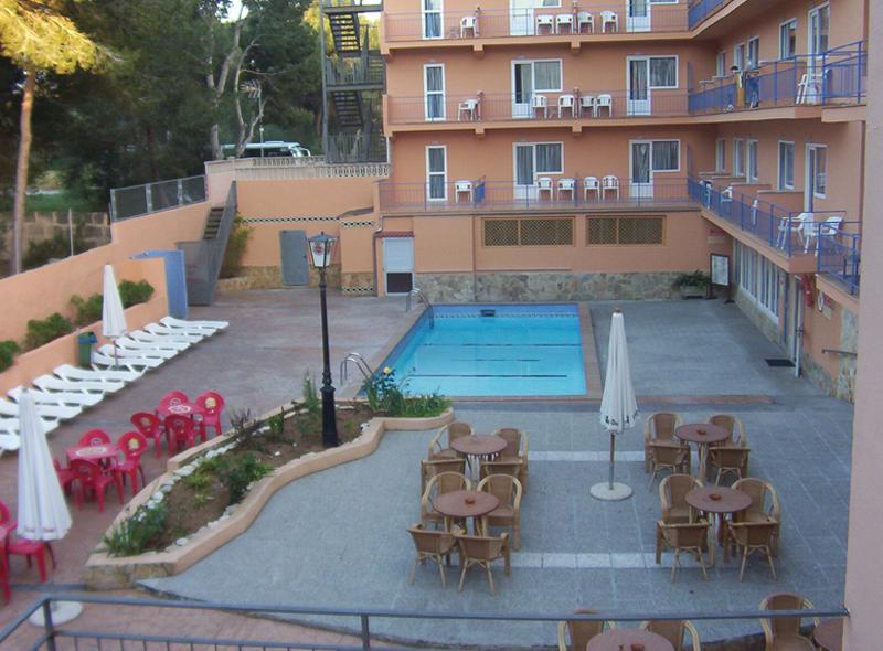 Hotel image 1