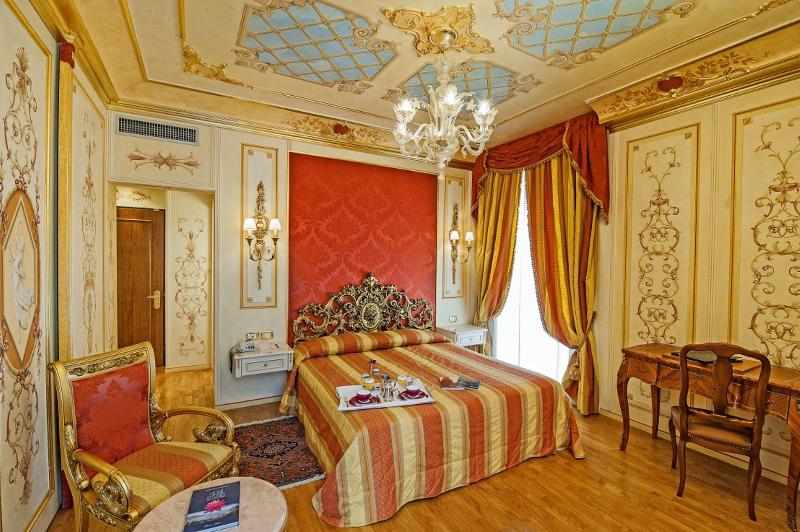 Regina Palace foto 33