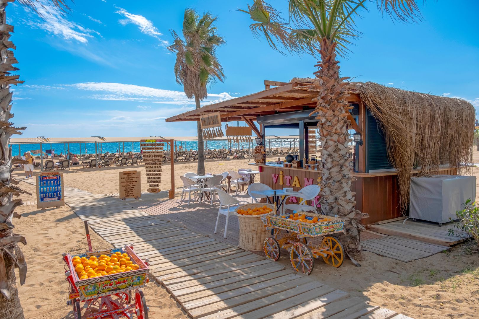 Royal Atlantis Beach image 2