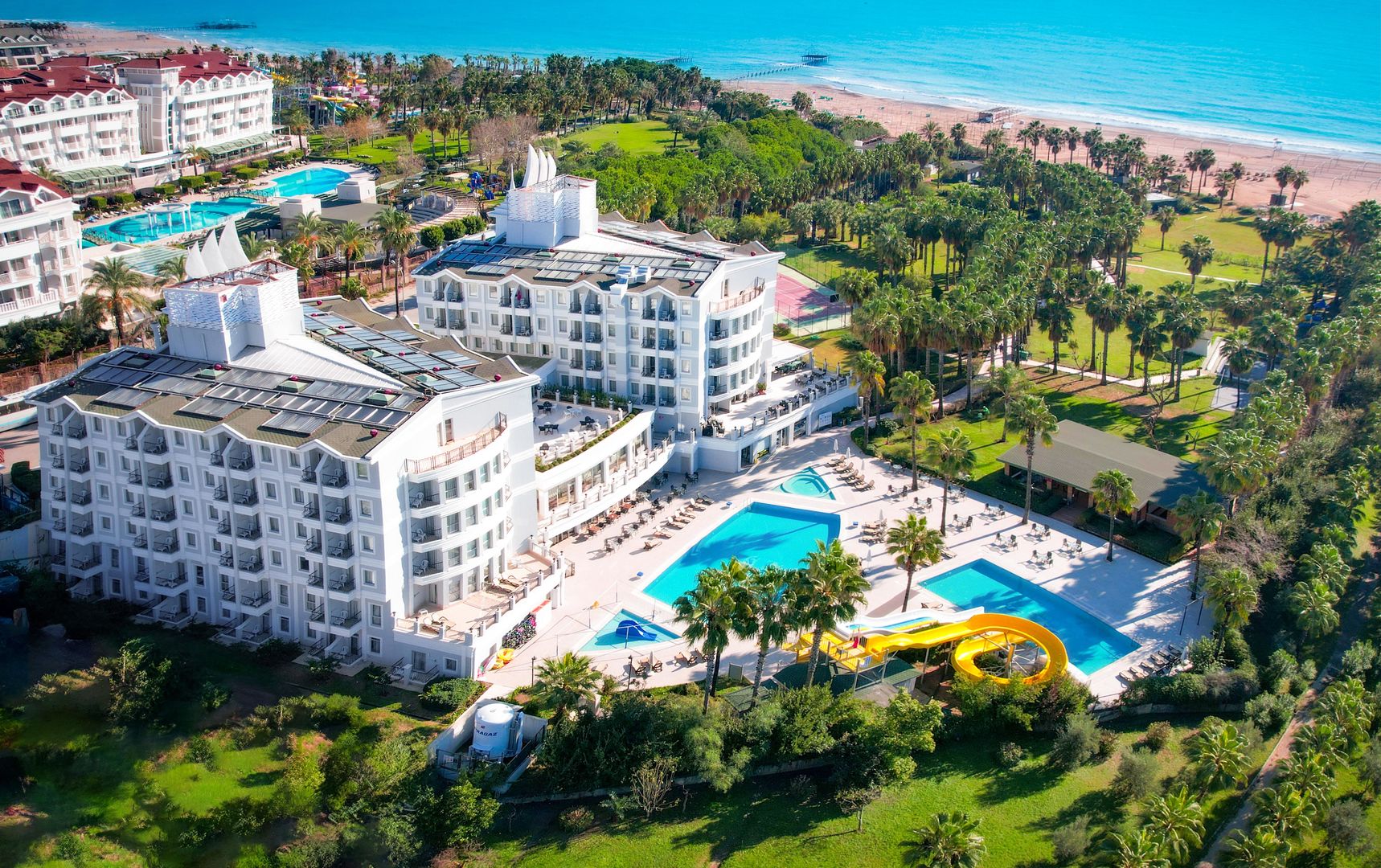 Royal Atlantis Beach image 0