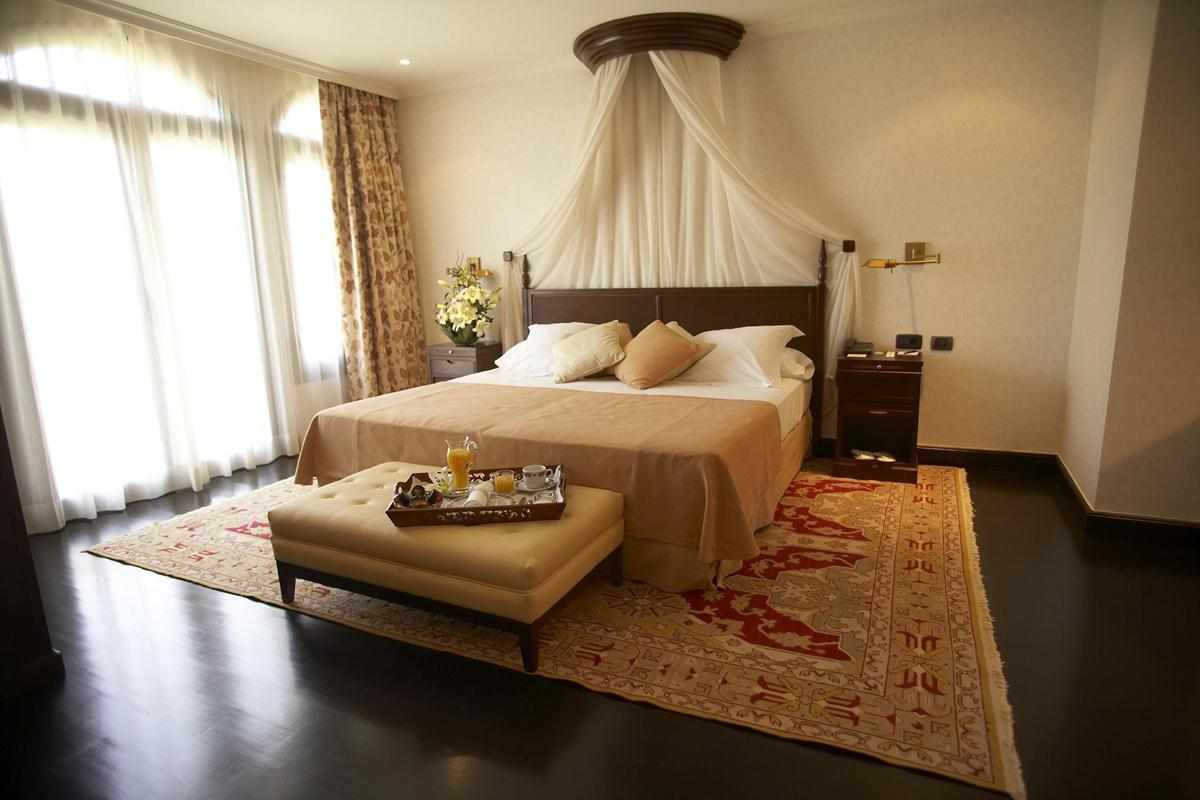 Las Madrigueras Golf Resort & SPA image 1