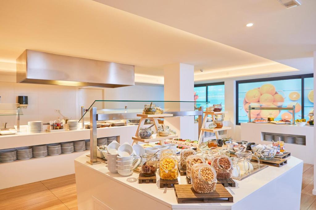 HN Negresco Beach Hotel foto 10