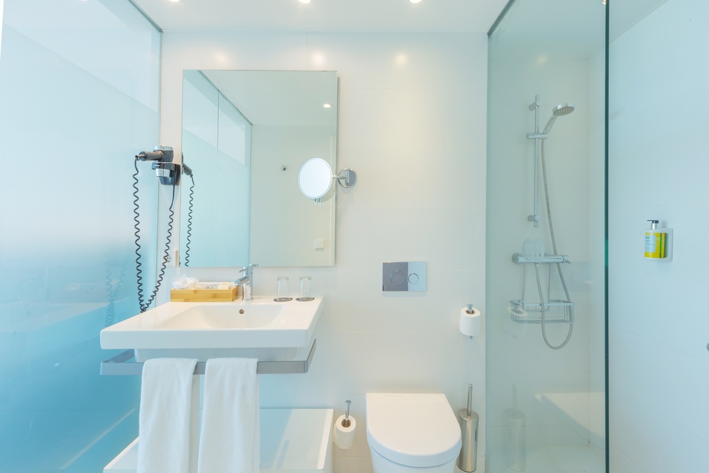 Premium Room Lateral Sea View
