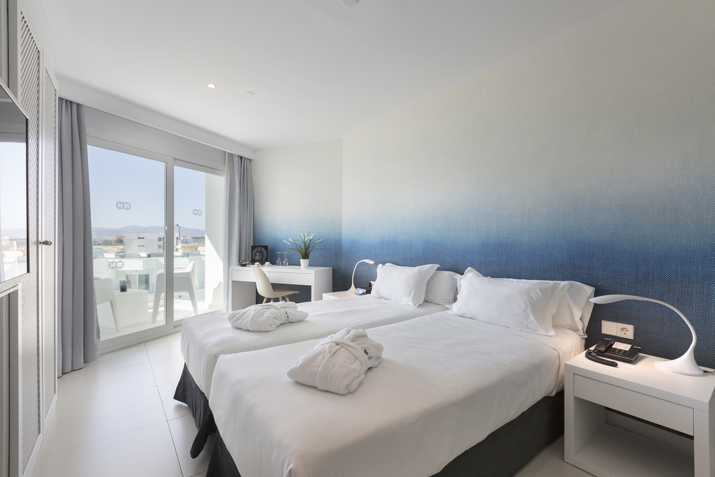 Premium Room Lateral Sea View