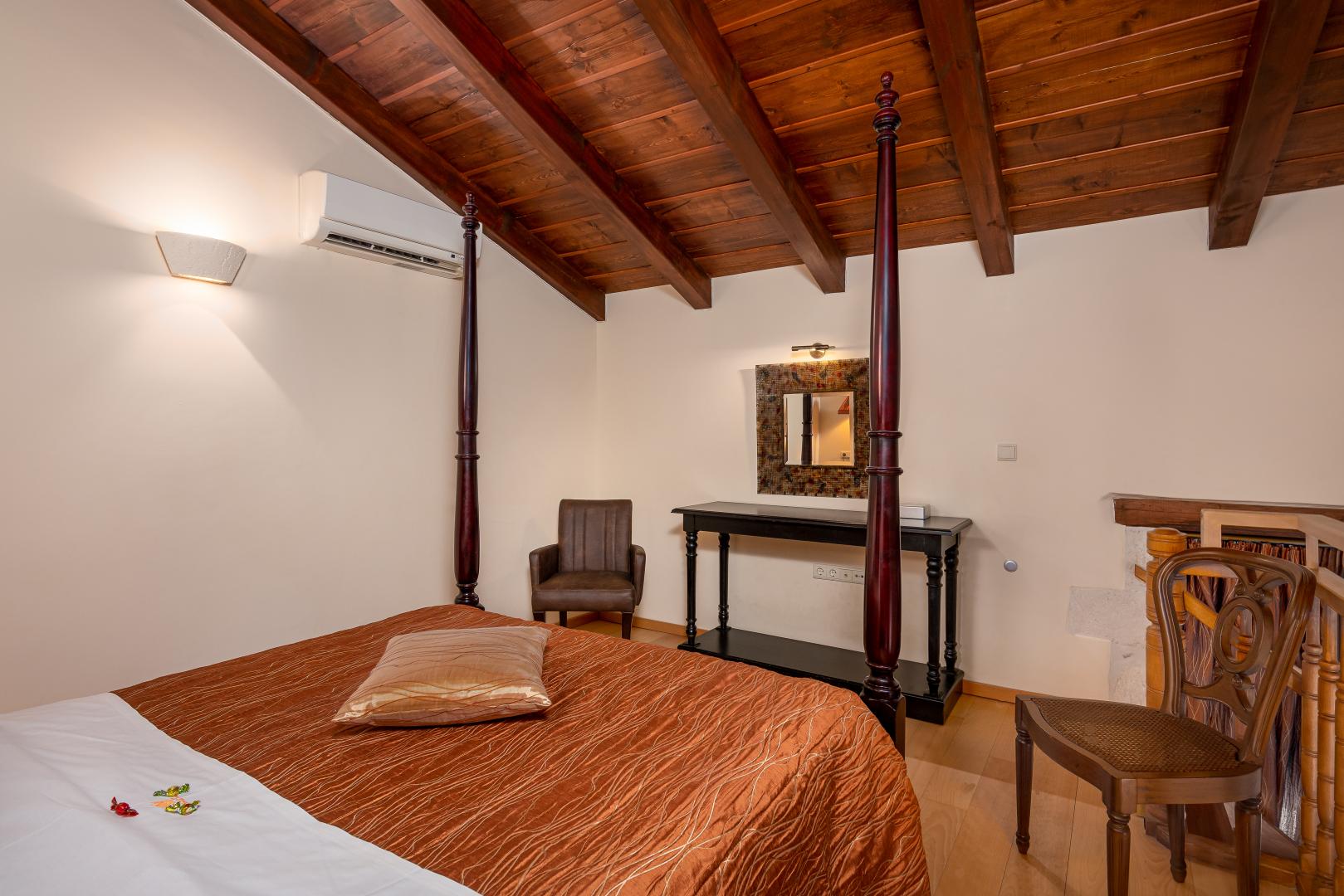Kamer met tweepersoonsbed — Palazzino di Corina