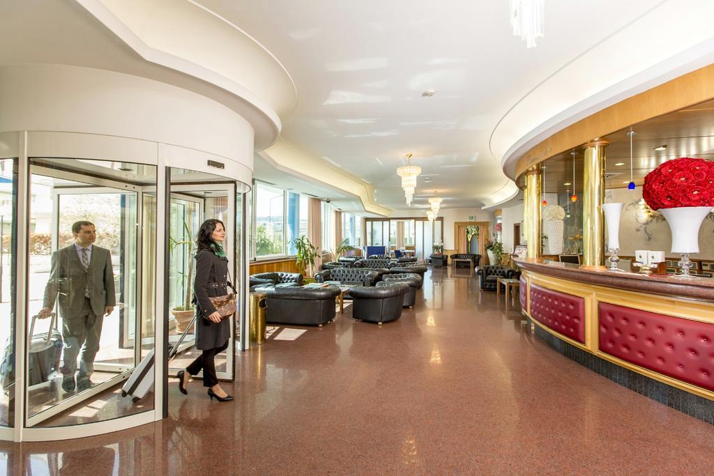 Hotel Ambassador foto 7