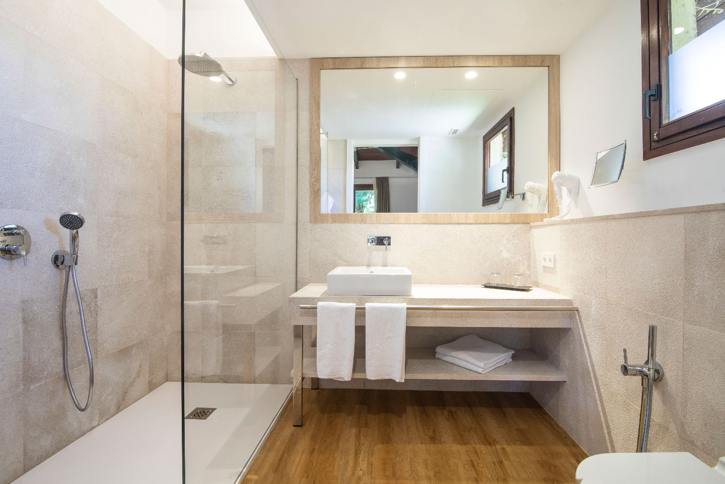 Village Suite