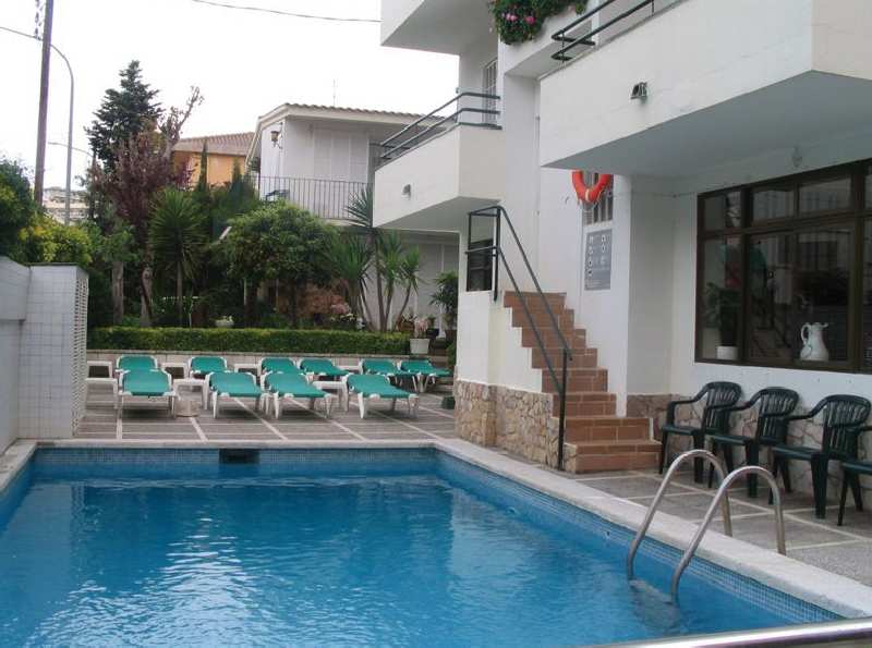 Hostal Magnolia image 2