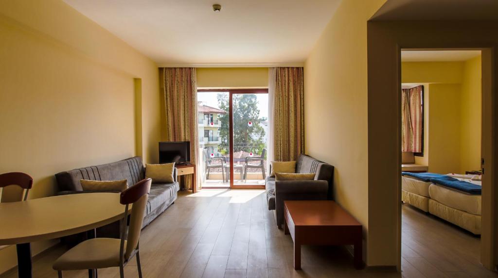 Lemas Suite Hotel foto 8