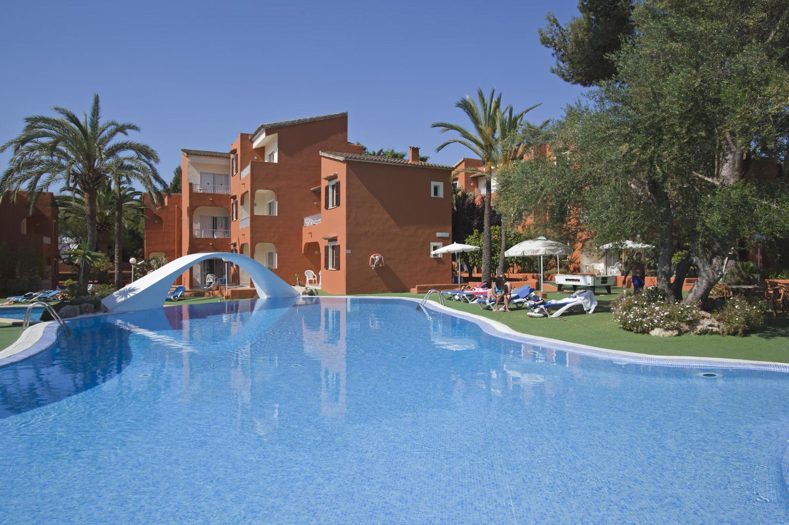 HSM Club Torre Blanca image 0