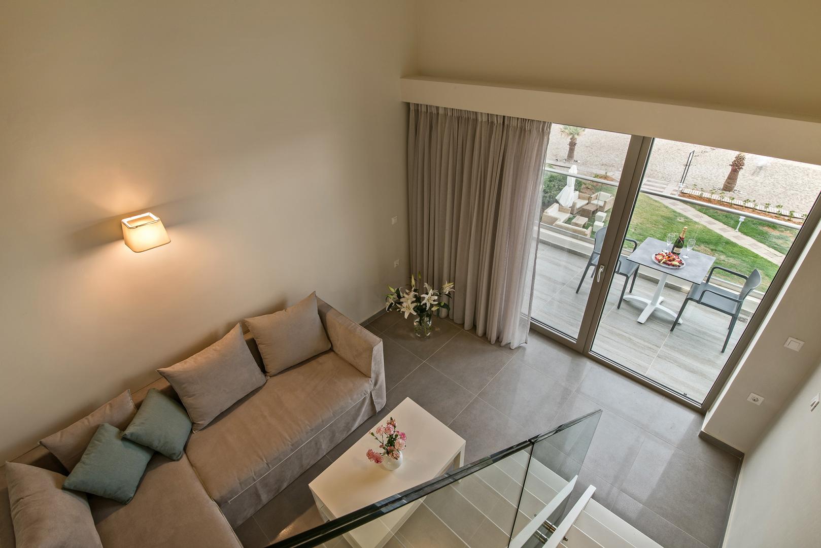 Zeezicht vanaf het balkon — Iperion Beach Hotel