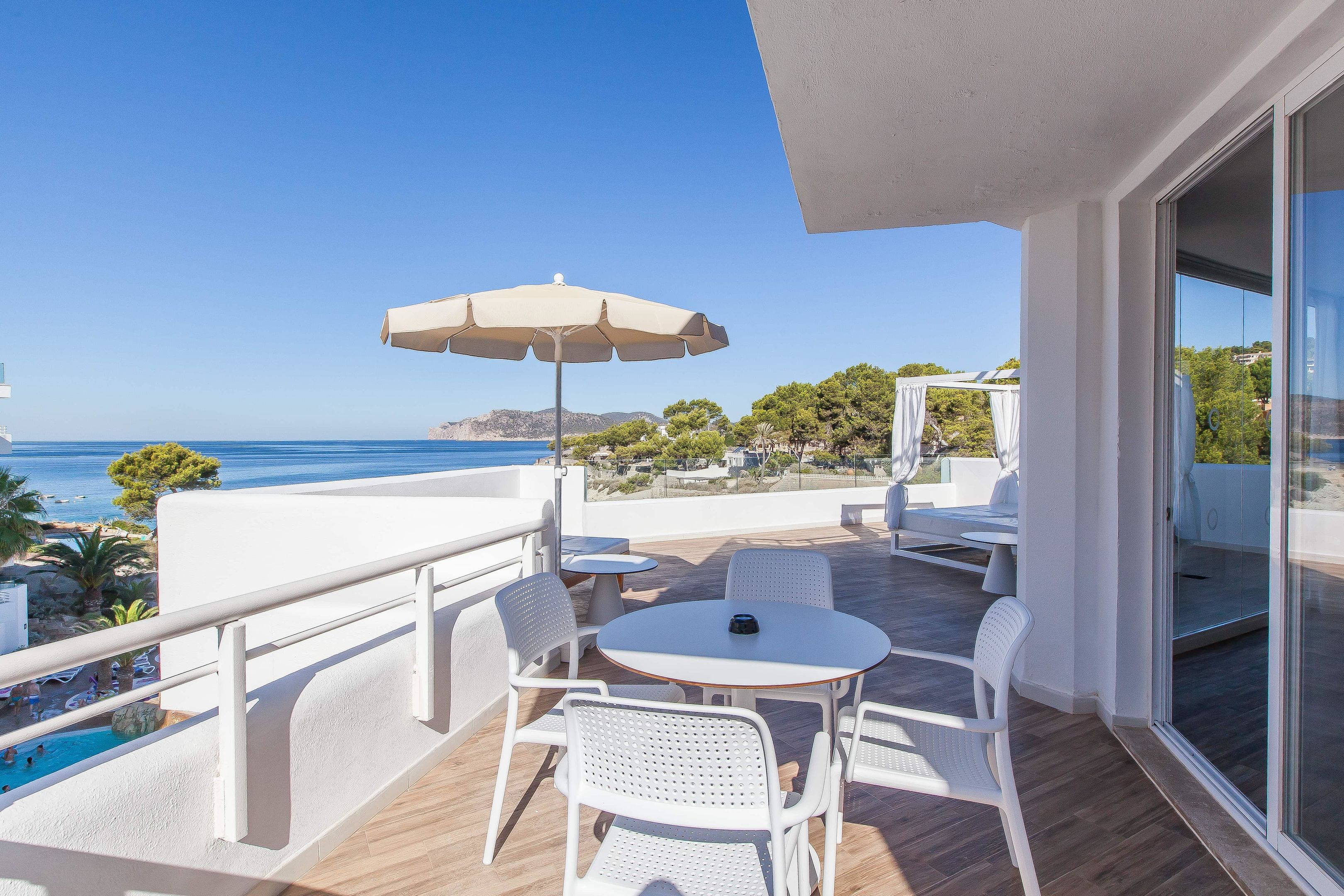 FERGUS Style Cala Blanca Suites foto 107