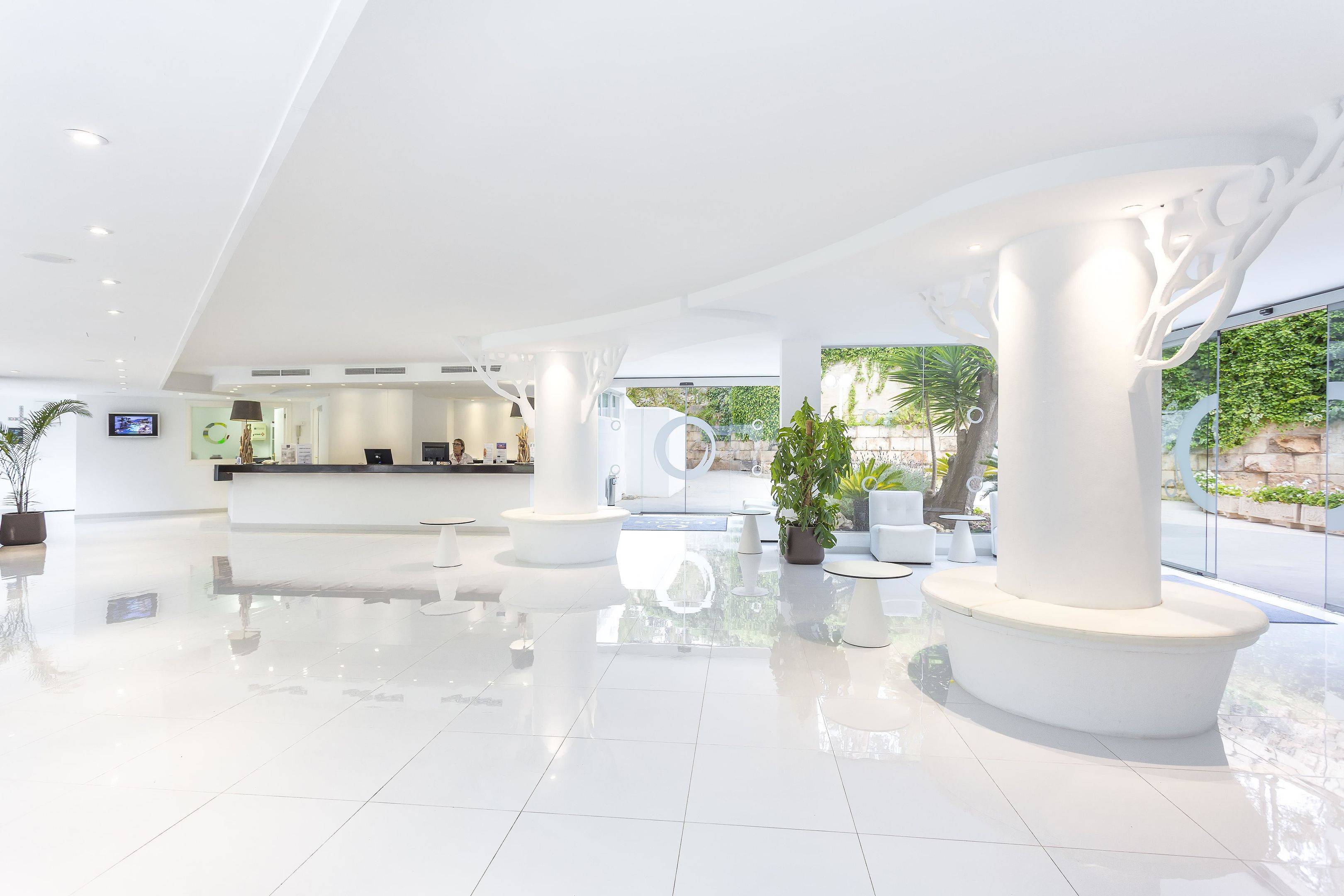FERGUS Style Cala Blanca Suites foto 115