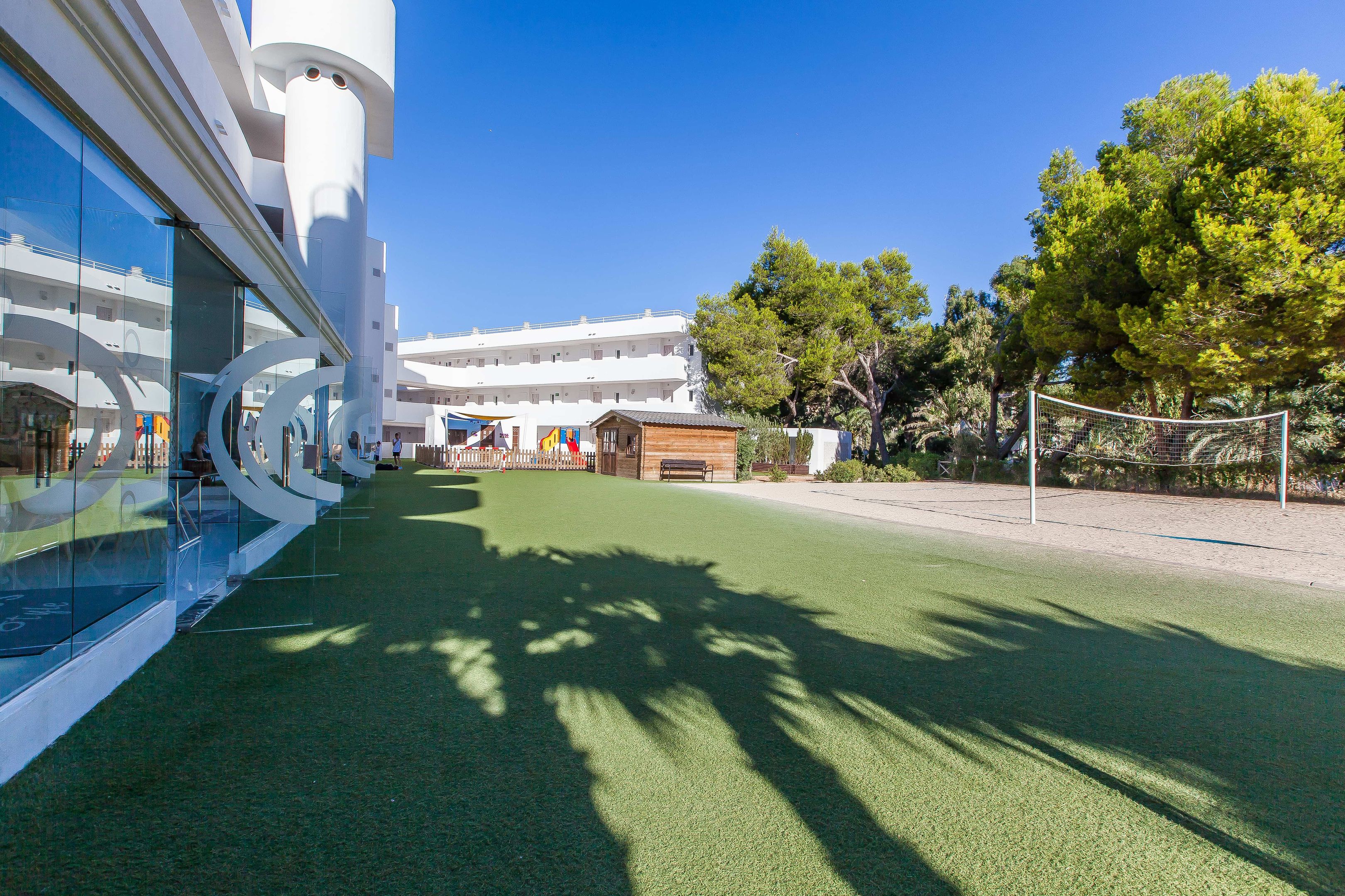 FERGUS Style Cala Blanca Suites foto 134