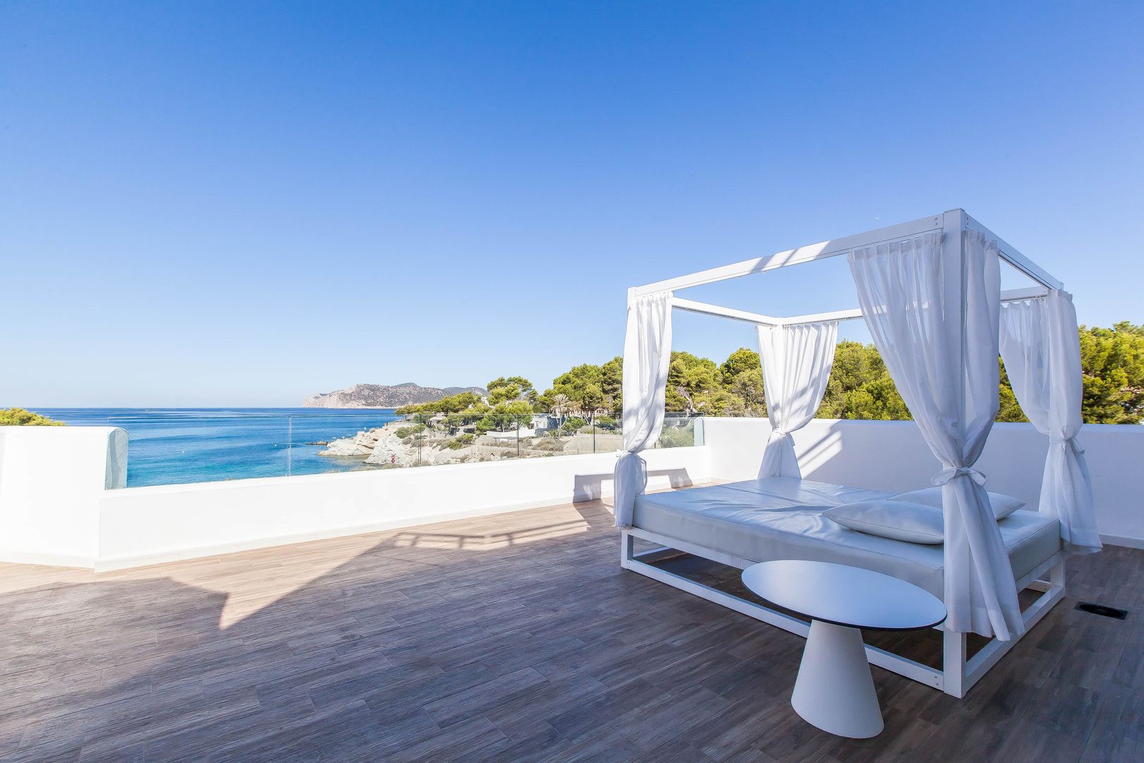 FERGUS Style Cala Blanca Suites foto 25
