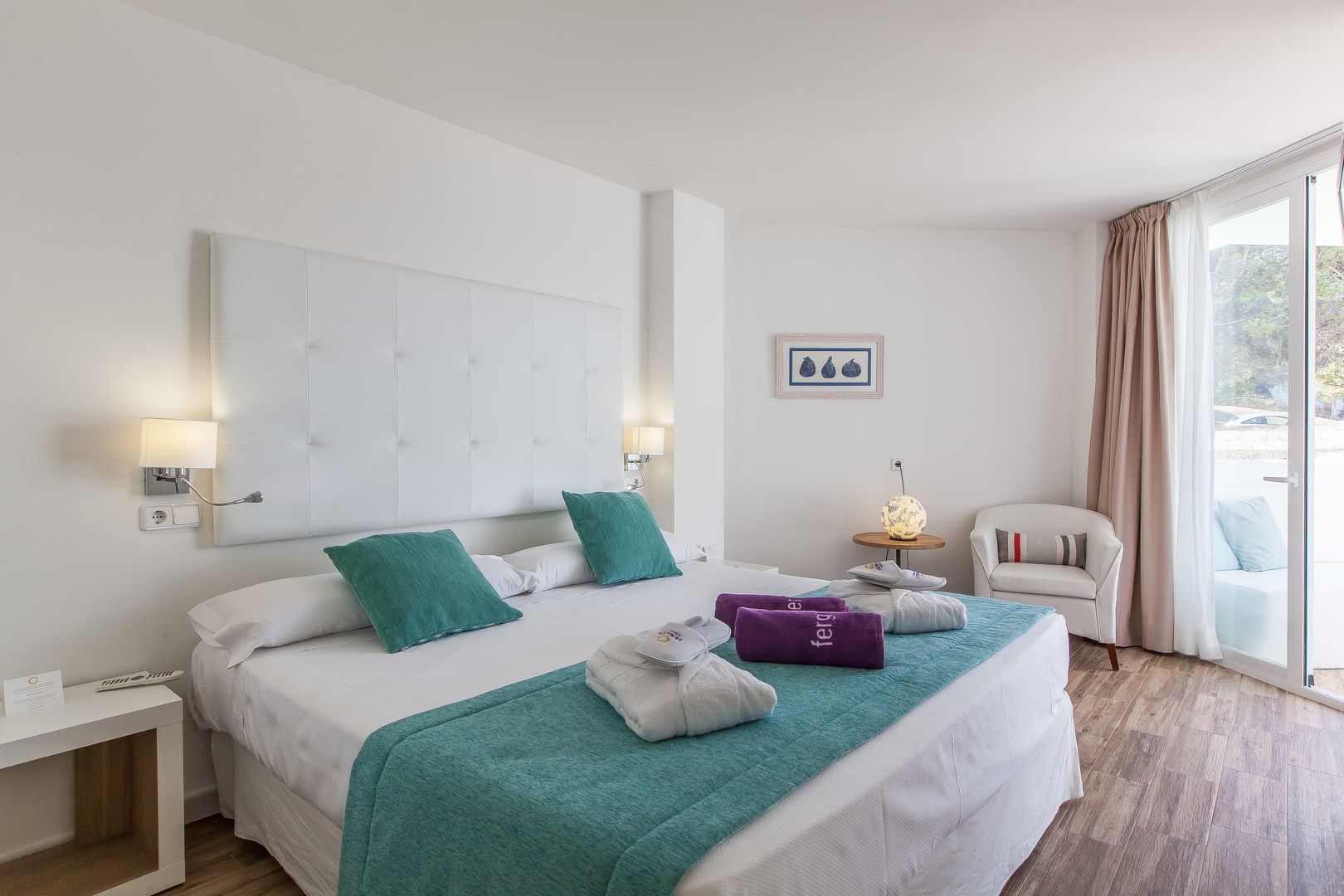 FERGUS Style Cala Blanca Suites foto 20