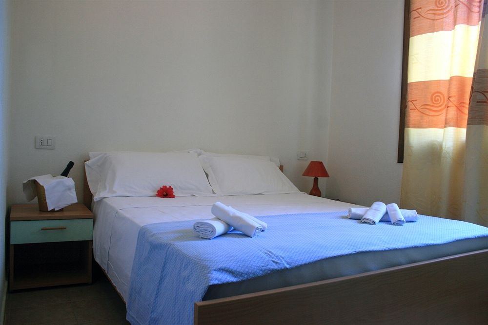 Kamer met tweepersoonsbed — Marina Manna Hotel & Club Village
