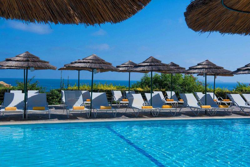 Blue Bay Resort Hotel in Agia Pelagia - foto 2