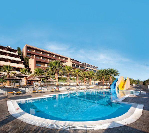 Blue Bay Resort Hotel in Agia Pelagia - foto 4