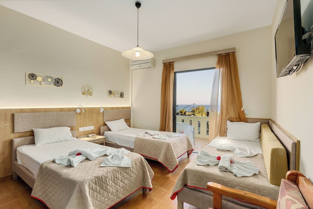 Sunrise Hotel & Apartments image 1