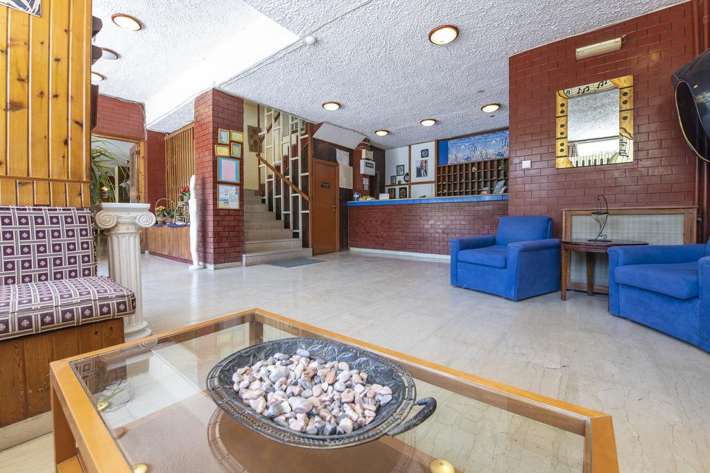 Sun Hotel image 3
