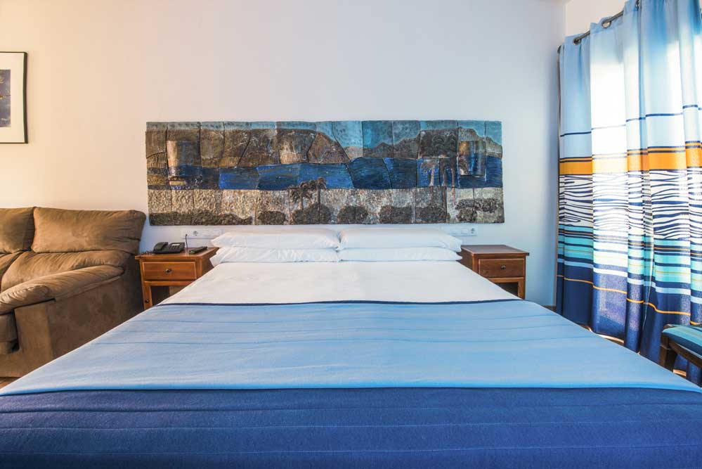 Kamer met tweepersoonsbed — Hotel de Naturaleza Rodalquilar