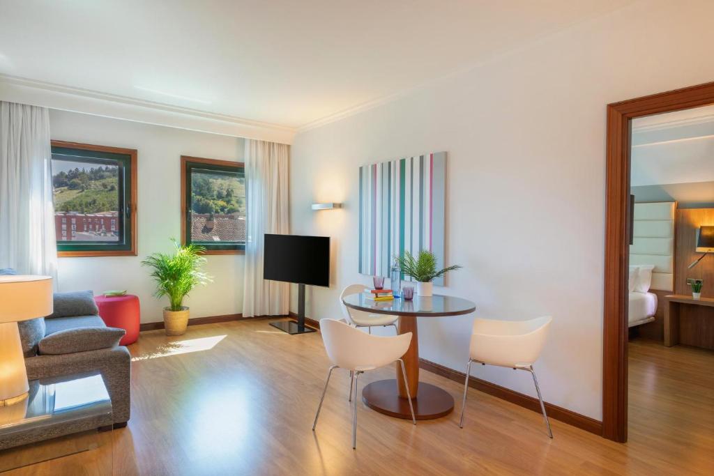 Hotel Santiago Plaza, Affiliated by Meliá foto 8