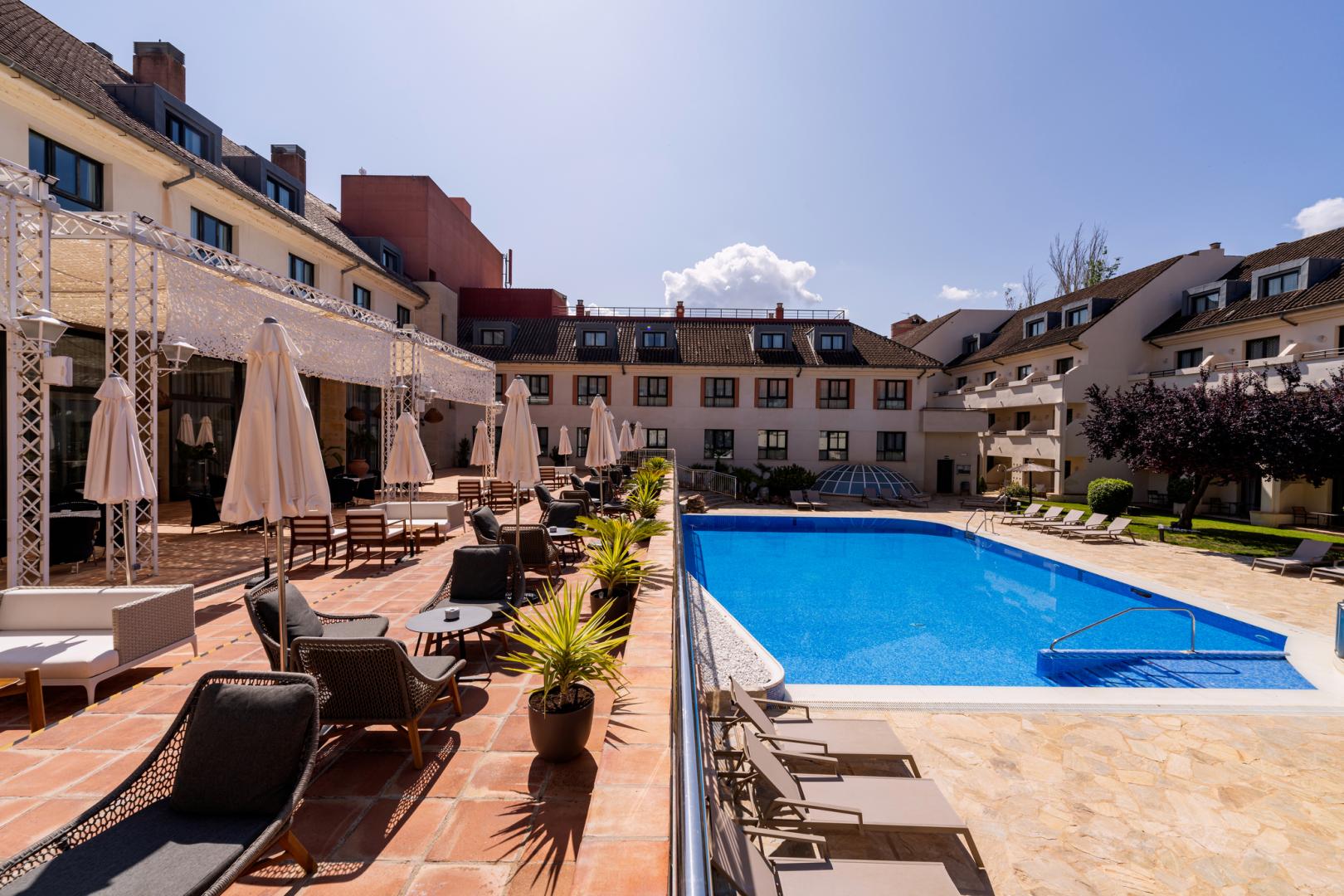 Hotel Antequera image 0