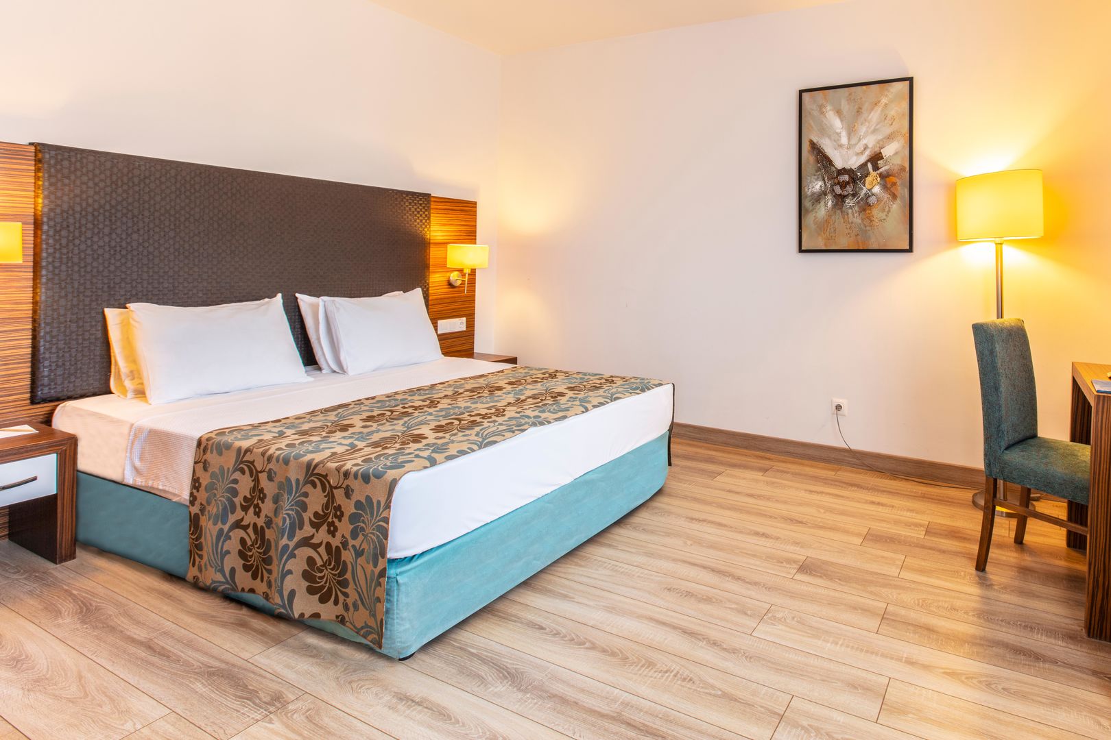 Palm Wings Beach Resort & Spa Kusadasi image 1