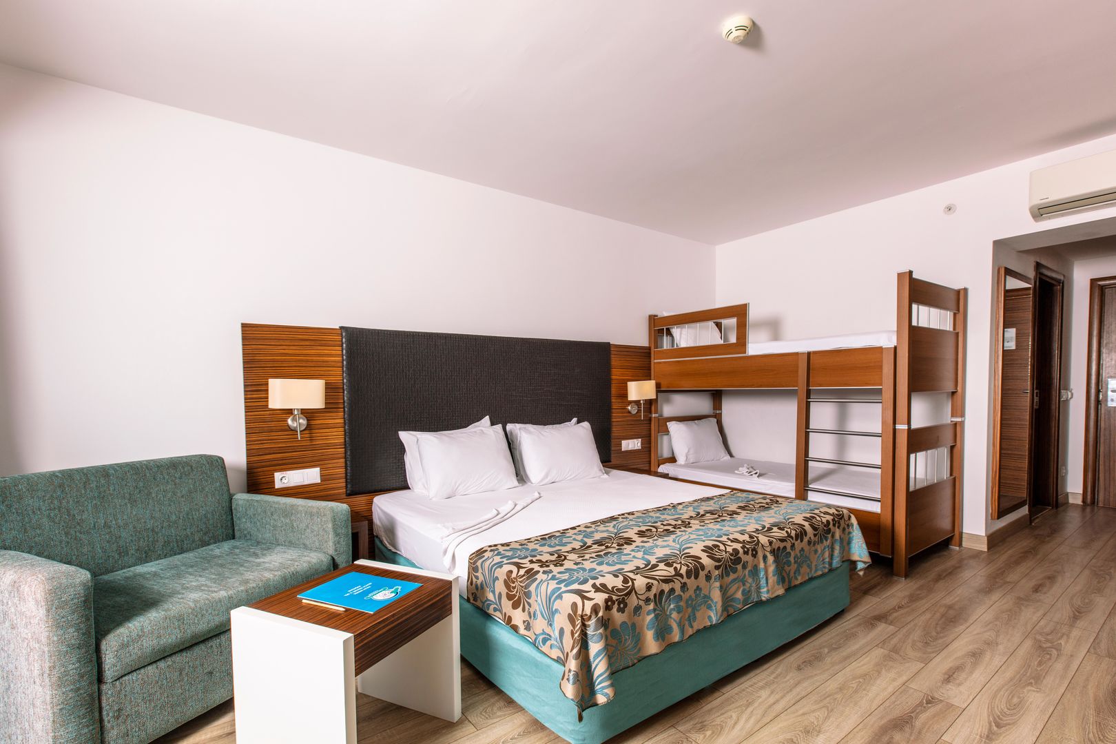 Palm Wings Beach Resort & Spa Kusadasi foto 19