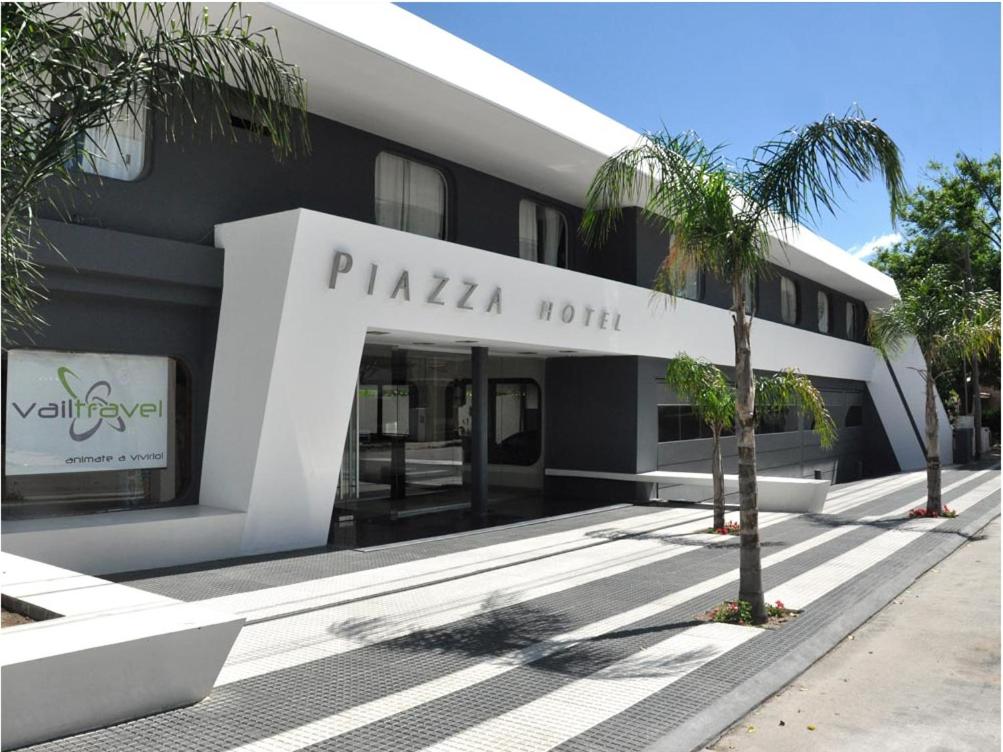 Hotel Piaz.