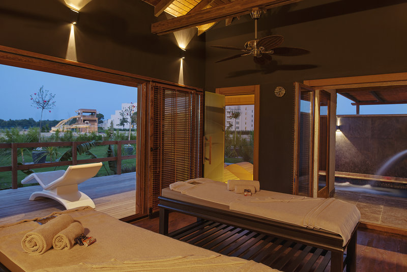 Regnum Carya foto 702