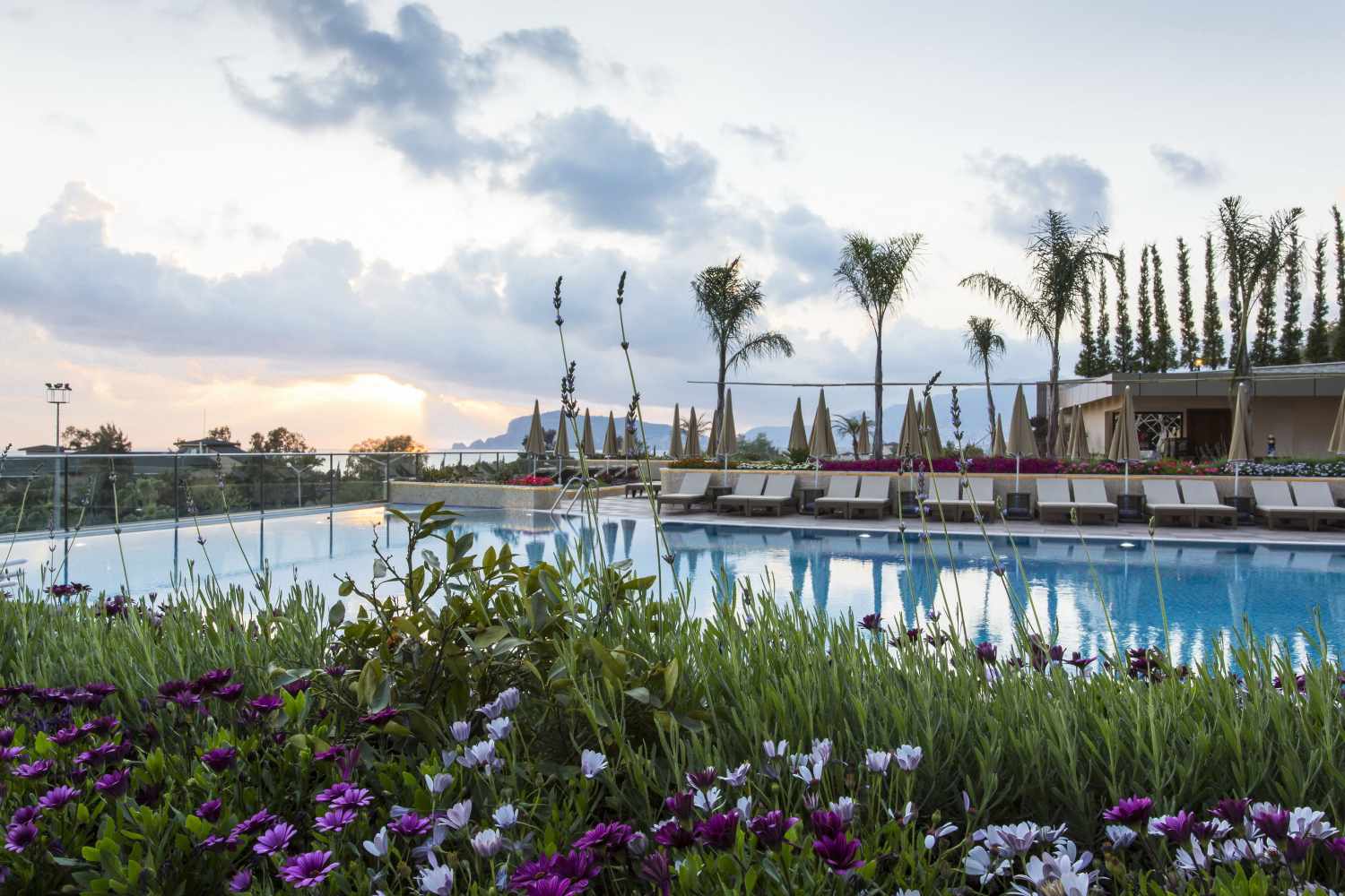 Michell Hotel Spa Beach Club image 1