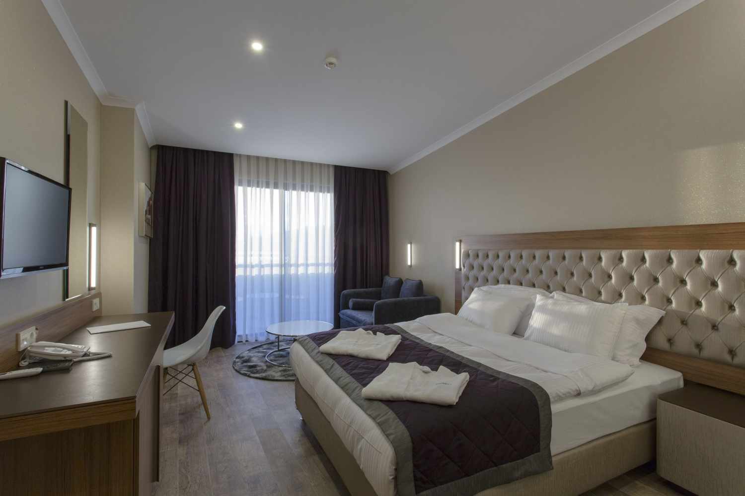 Michell Hotel Spa Beach Club image 2