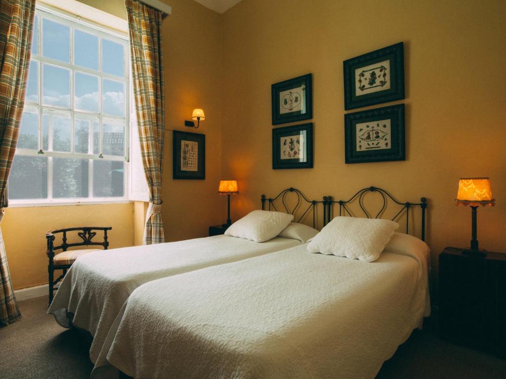 Casa Amarilla image 1