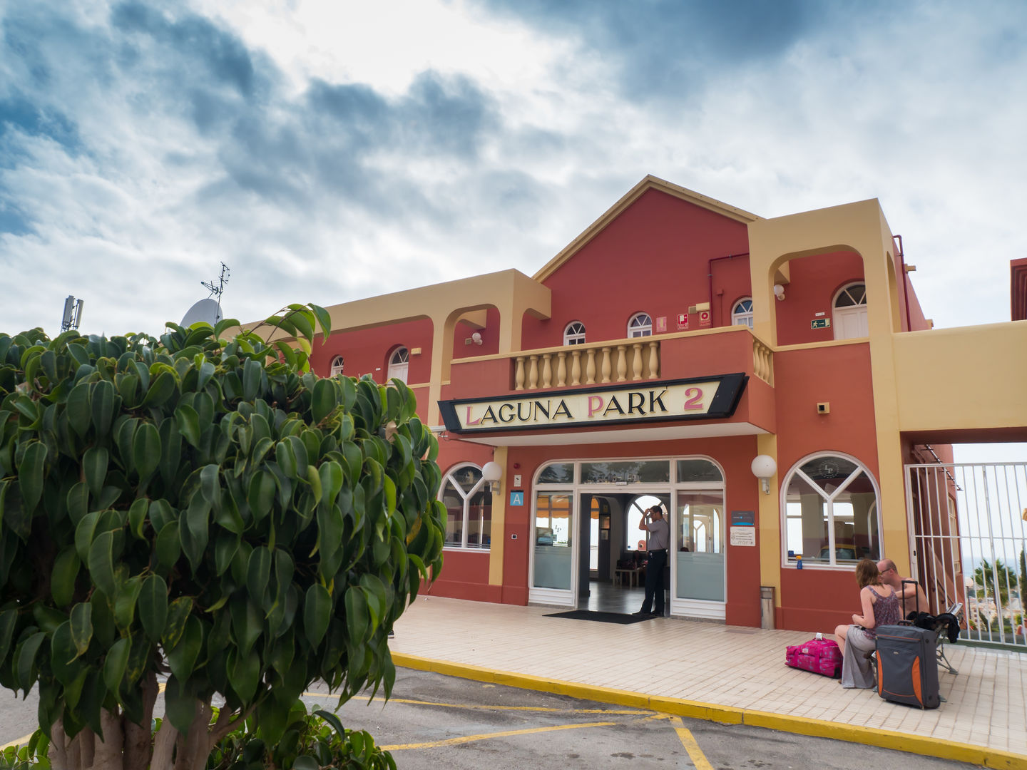 Laguna Park II image 1