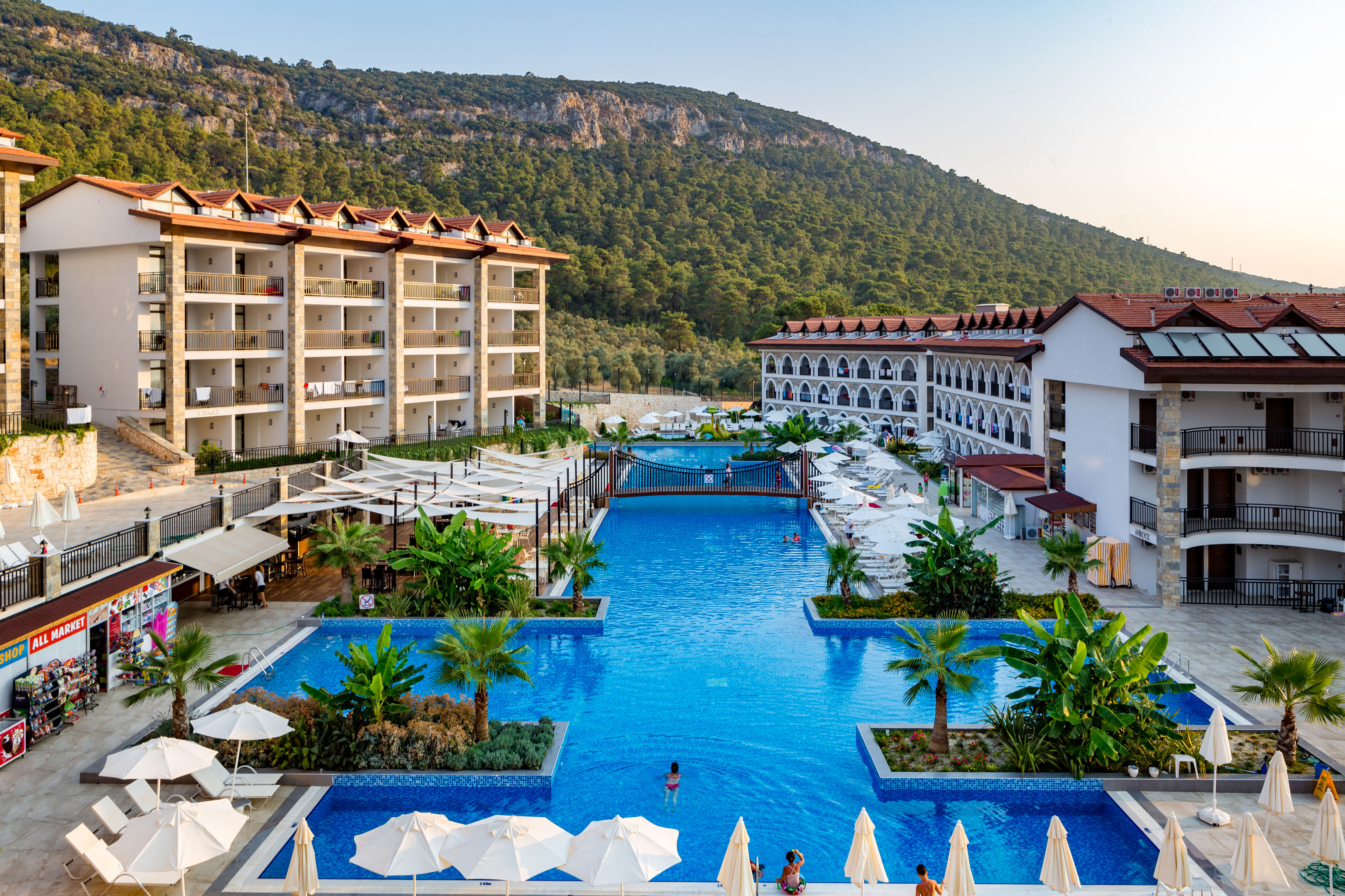 Ramada Resort by Wyndham Akbuk foto 9