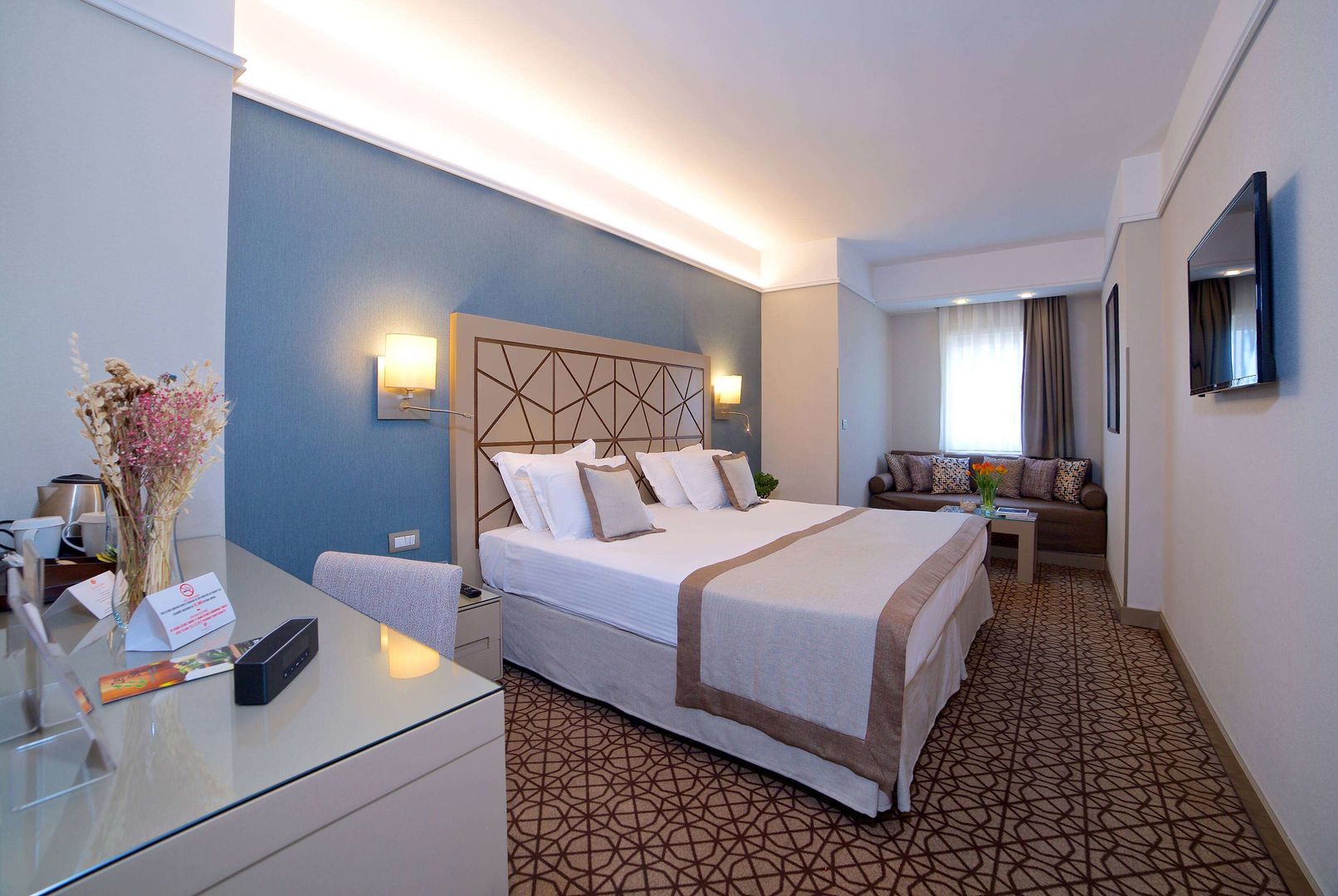 Ramada By Wyndham Istanbul Taksim image 1