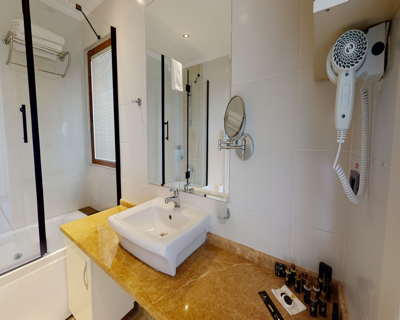 Double Royal Hotel foto 40